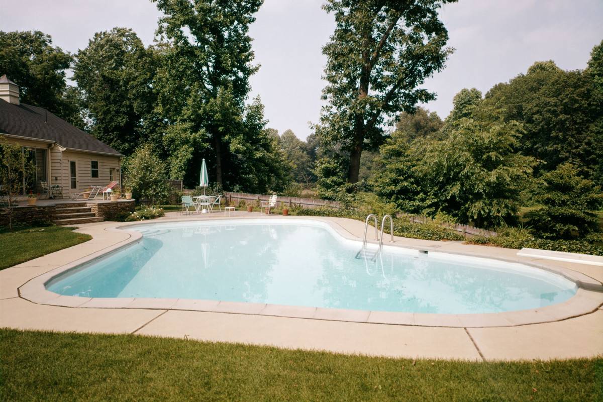 quanto costa riformare una piscina